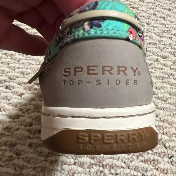 Gently worn Grey Sperry Angelfish Boat Shoes - Picture 10 of 11